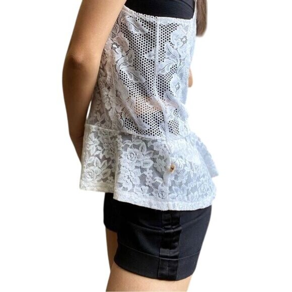 NWT Hollister Sheer White Floral Lace Sleeveless Peplum Top - Picture 3 of 9